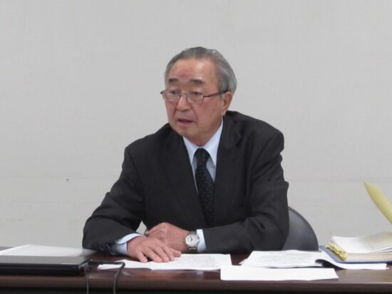 講師の髙坂 正日子参与